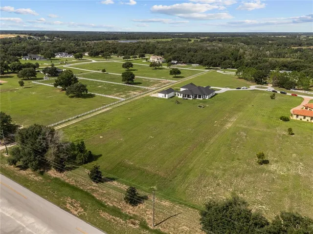 $1,650,000 | 18800 Groves Drive, Groveland, FL 34736