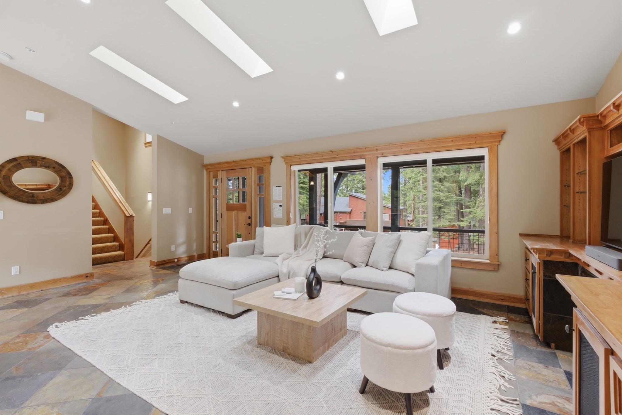 836 Holly Road Tahoe City, CA 96145 - Photo 7 of 23