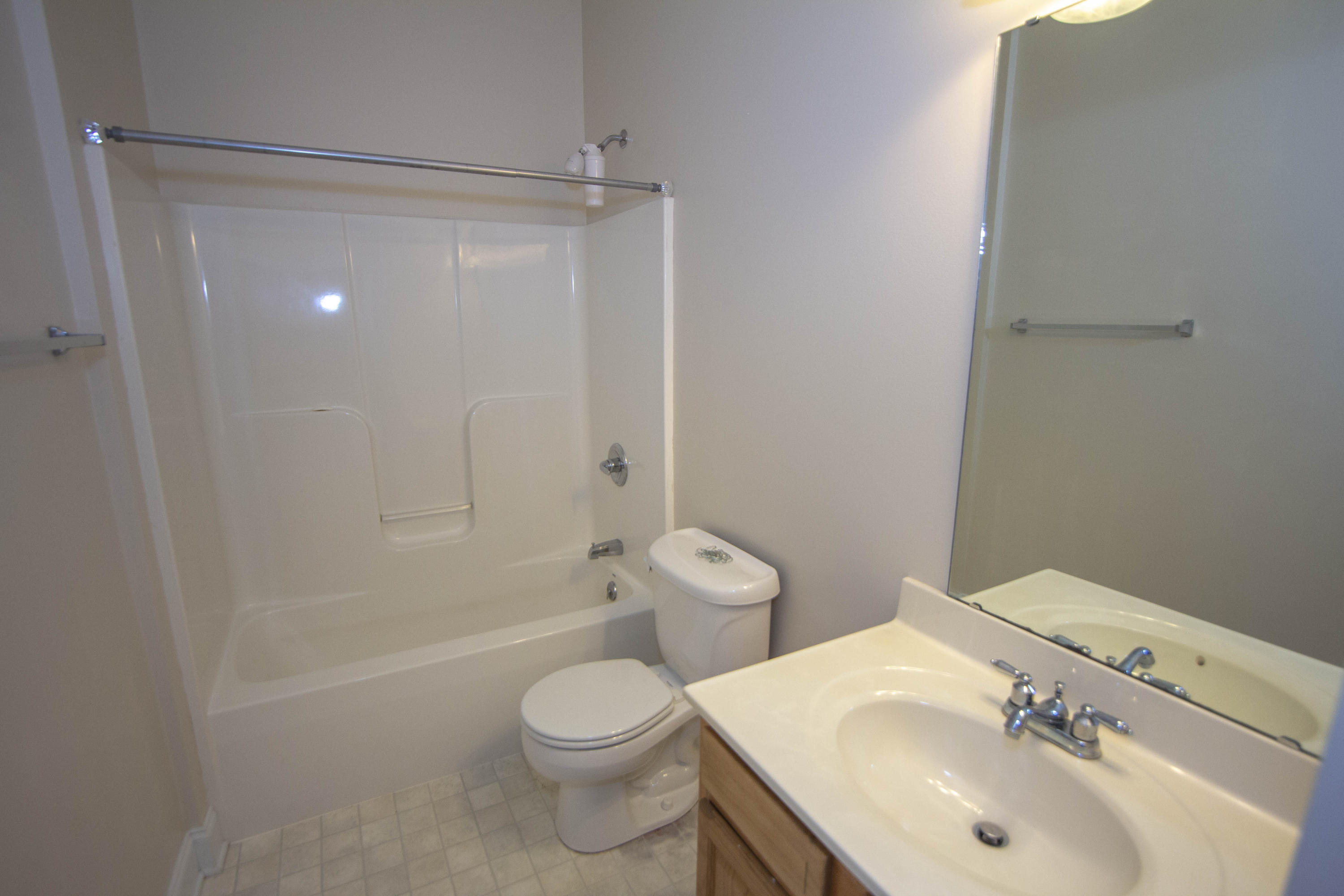33 Hunters Ridge Lane Rocky Mount, VA 24151 - Photo 16 of 19 Full Bathroom #2