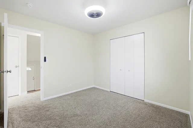 $399,900 | 429 Lauren Lane, Buffalo Grove, IL 60089