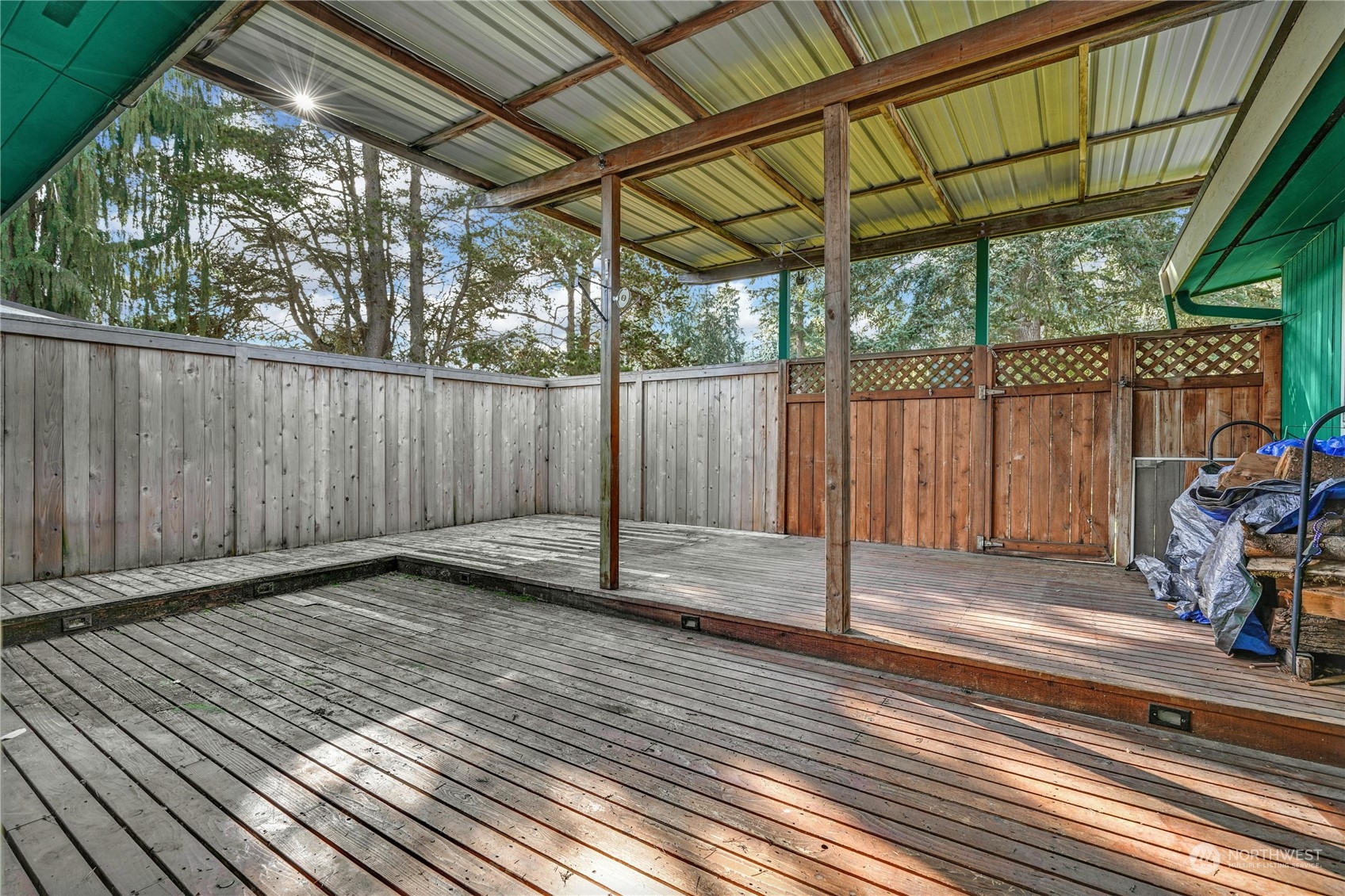 17316 North Road Bothell, WA 98012 - Photo 22 of 32 a view of a outdoor space