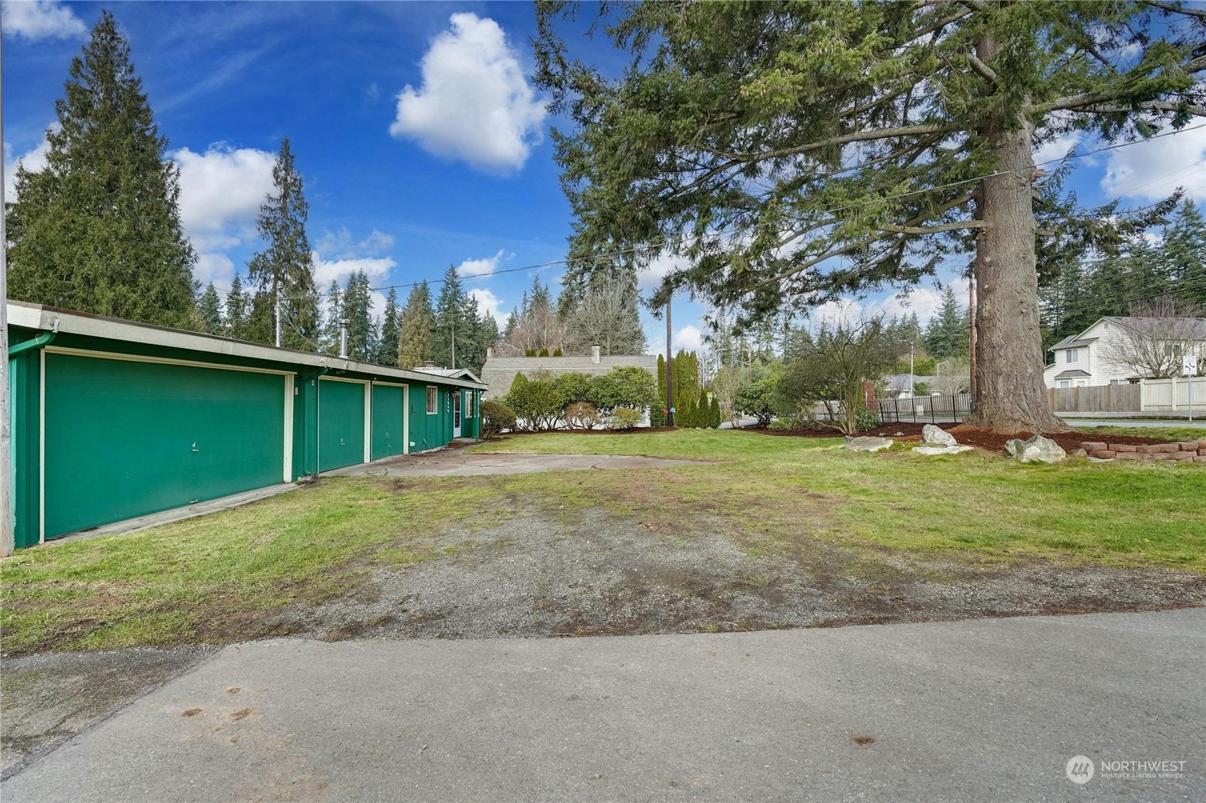 17316 North Road Bothell, WA 98012 - Photo 5 of 32 a view of a backyard