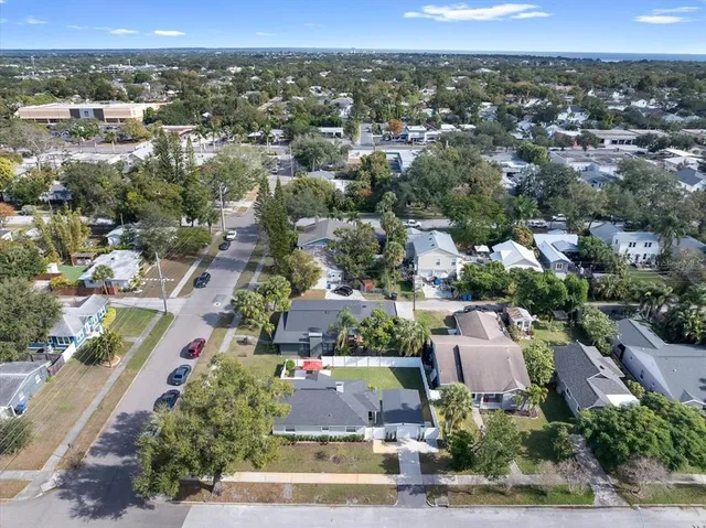 $600,000 | 1030 32nd Avenue North, St. Petersburg, FL 33704