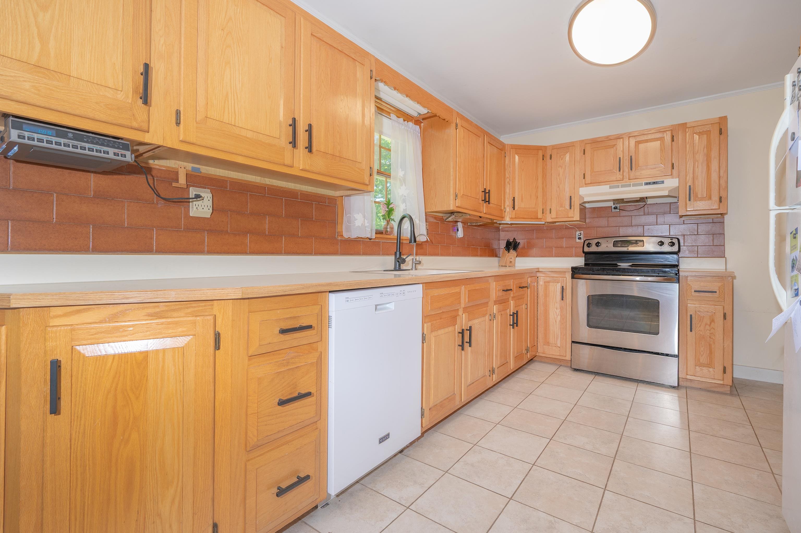 56 Jenness Road Weathersfield, VT 05089 - Photo 14 of 35