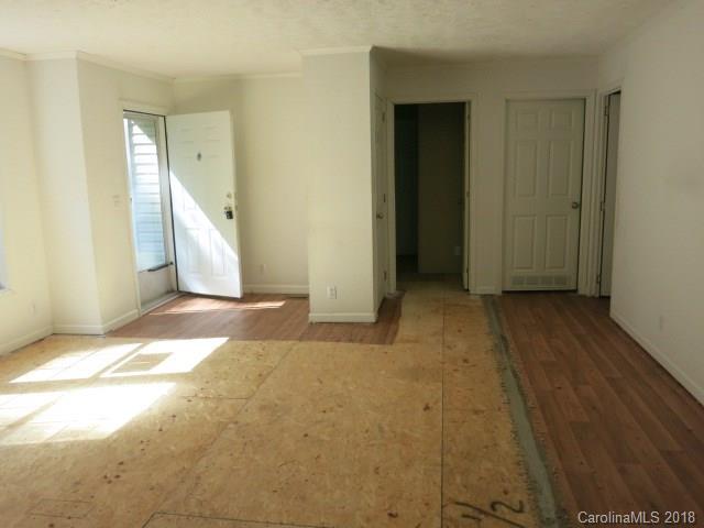 4801 Blade Run Road, Unit 86 Edgemoor, SC 29712 - Photo 2 of 15 Gallery Image 2