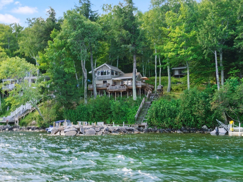 938 Rattlesnake Island Alton, NH 03810 - Photo 1 of 37 Gallery Image 1