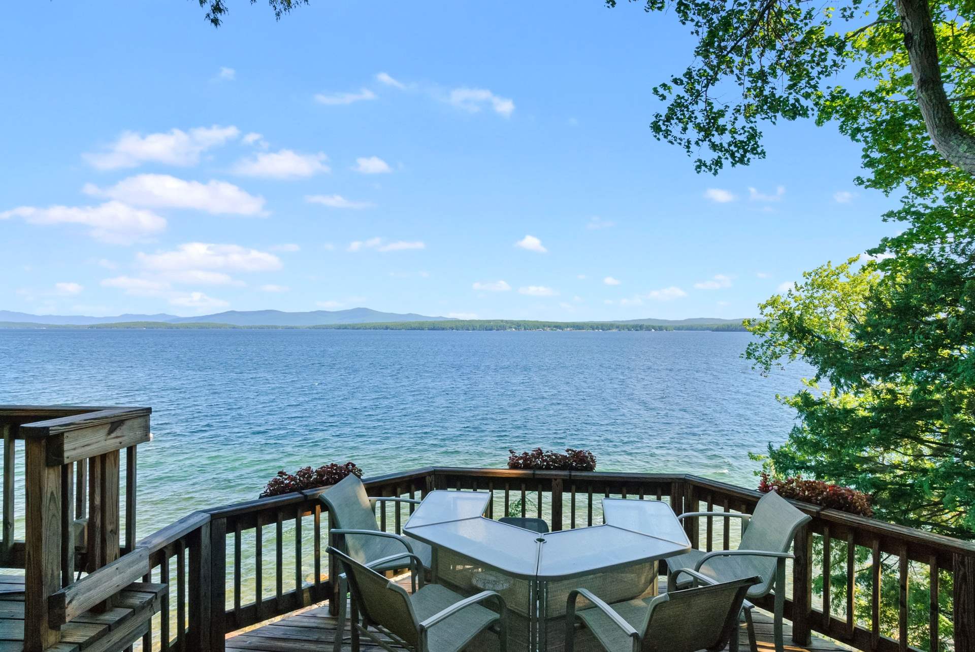 938 Rattlesnake Island Alton, NH 03810 - Photo 2 of 37 Gallery Image 2