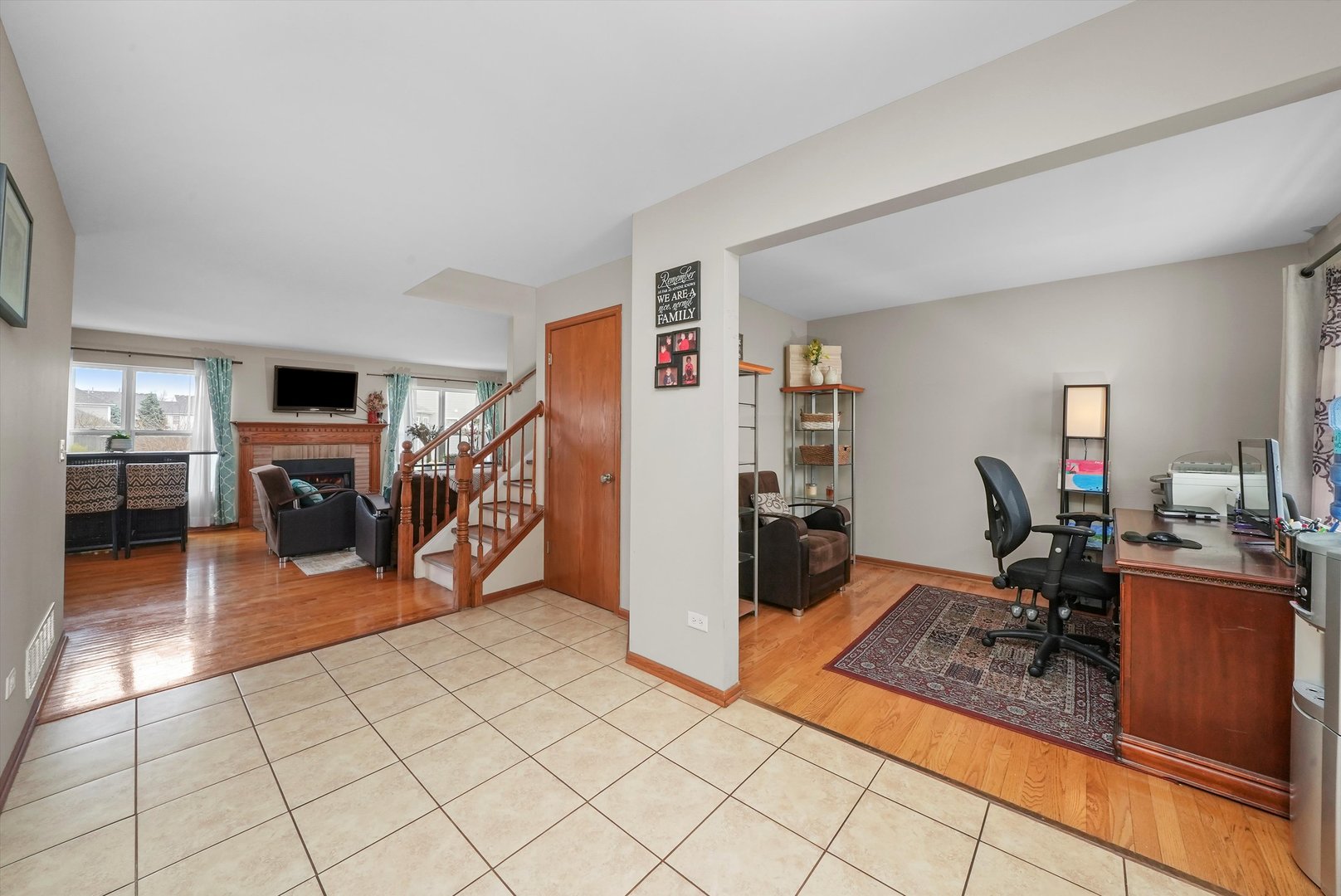 1928 Ashbrooke Road Romeoville, IL 60446 - Photo 18 of 45 a view of a workspace
