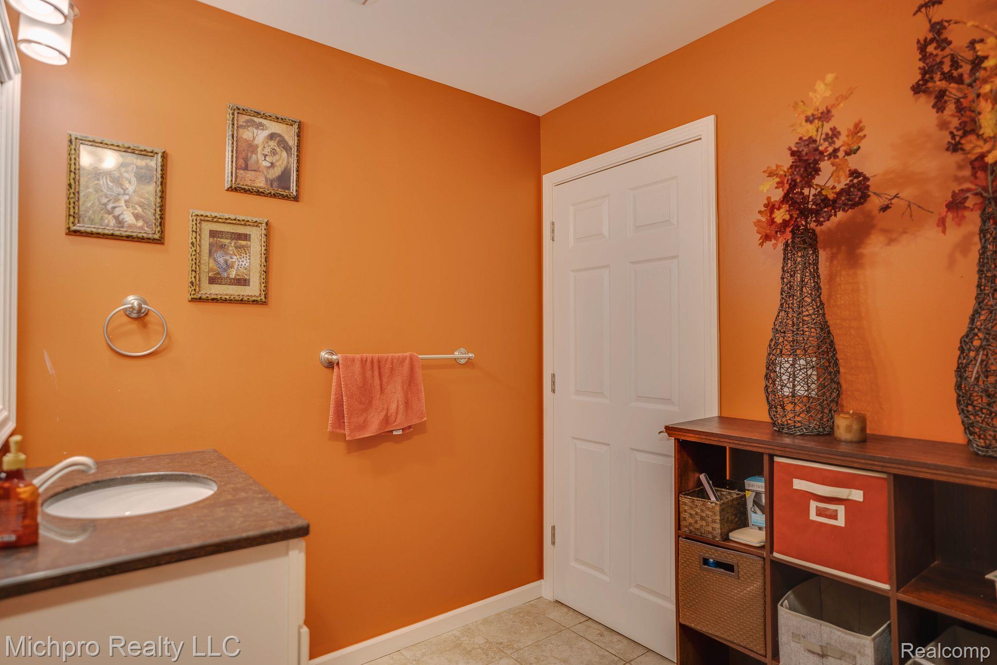 2110 Farnsworth Road Lapeer, MI 48446 - Photo 26 of 51 Gallery Image 26