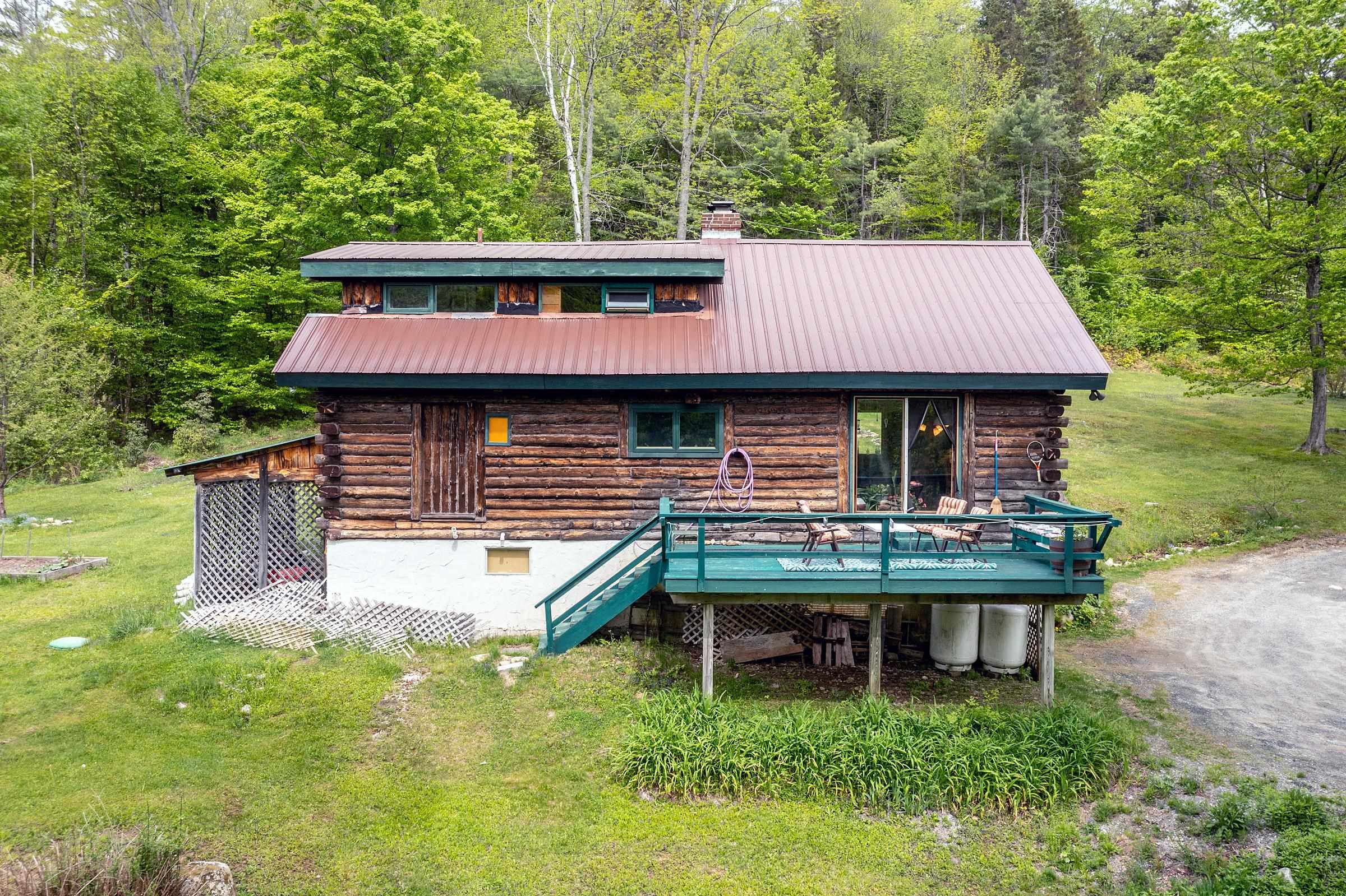 287 Powder Mill Road Londonderry, VT 05148 - Photo 6 of 58
