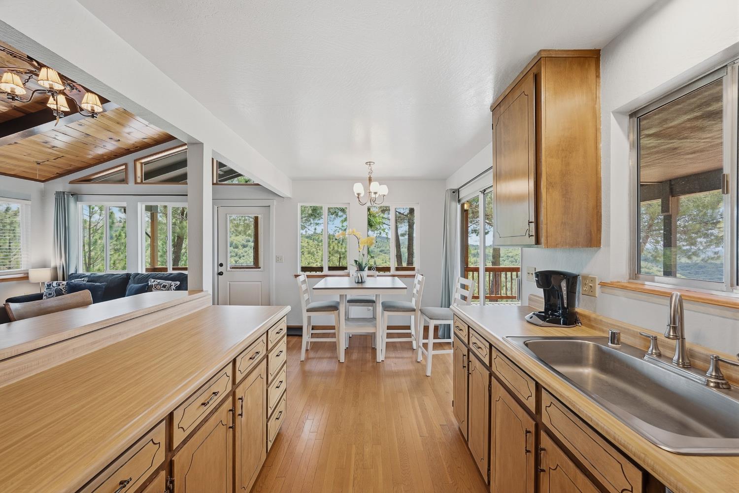 5595 Jasper-Ridge Murphys, CA 95247 - Photo 29 of 96