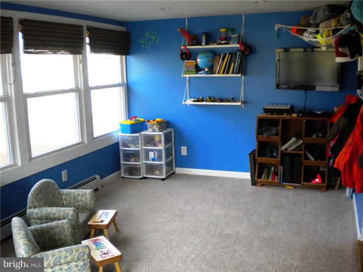 1 Umber Road Levittown, PA 19056 - Photo 7 of 22 Sun Room