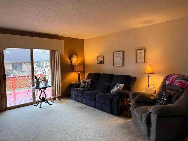 $289,900 | 804 Deer Path Lane, Elwood, IL 60421