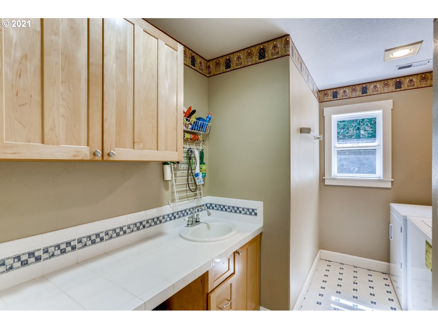 21574 Northwest Gilkison Road Scappoose, OR 97056 - Photo 23 of 32 Gallery Image 23