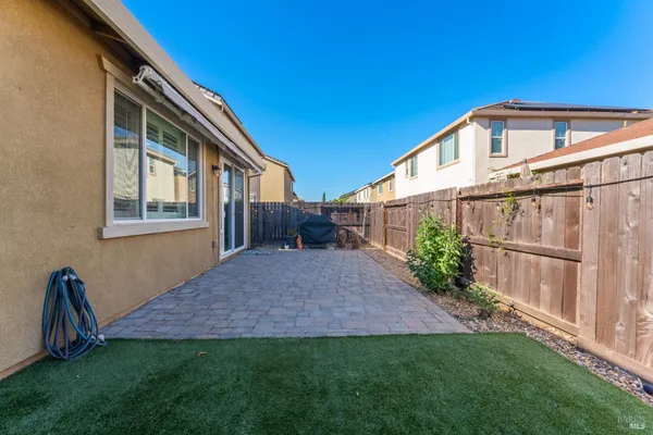$637,000 | 355 Marigold Drive, Vacaville, CA 95687