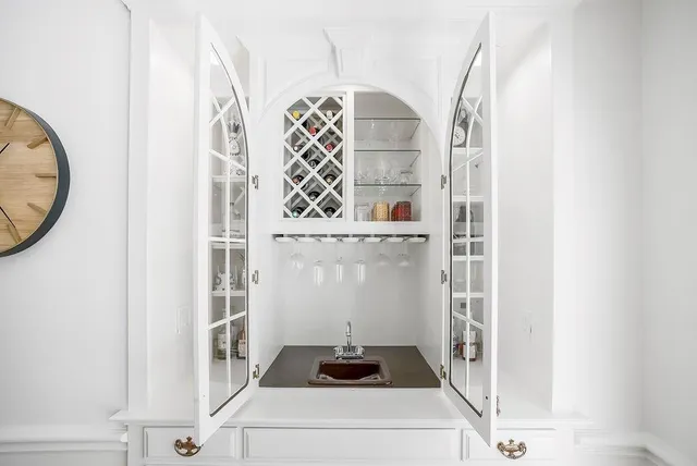 $1,399,950 | 12635 Juniper Circle, Leawood, KS 66209