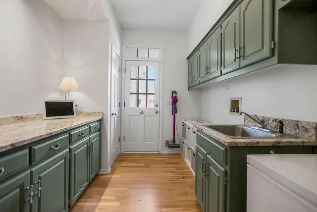 $1,399,950 | 12635 Juniper Circle, Leawood, KS 66209