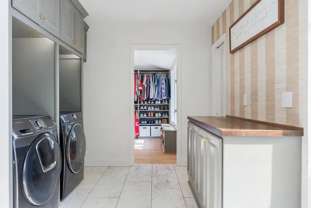 $1,399,950 | 12635 Juniper Circle, Leawood, KS 66209