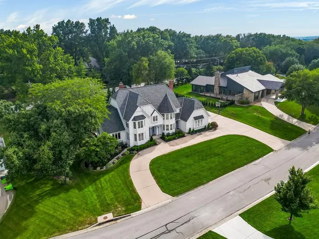 $1,399,950 | 12635 Juniper Circle, Leawood, KS 66209