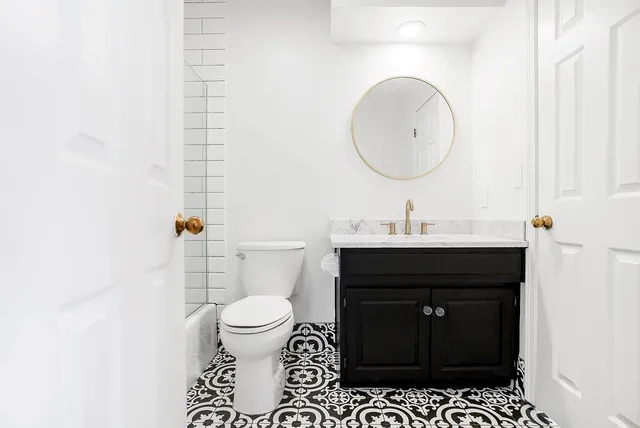 $1,399,950 | 12635 Juniper Circle, Leawood, KS 66209