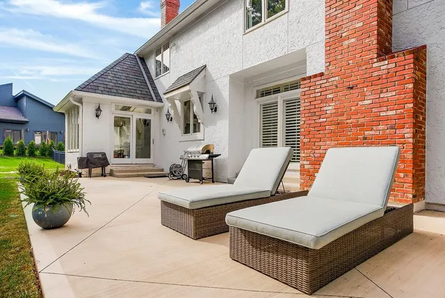 $1,399,950 | 12635 Juniper Circle, Leawood, KS 66209