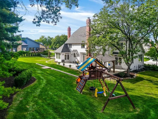 $1,399,950 | 12635 Juniper Circle, Leawood, KS 66209