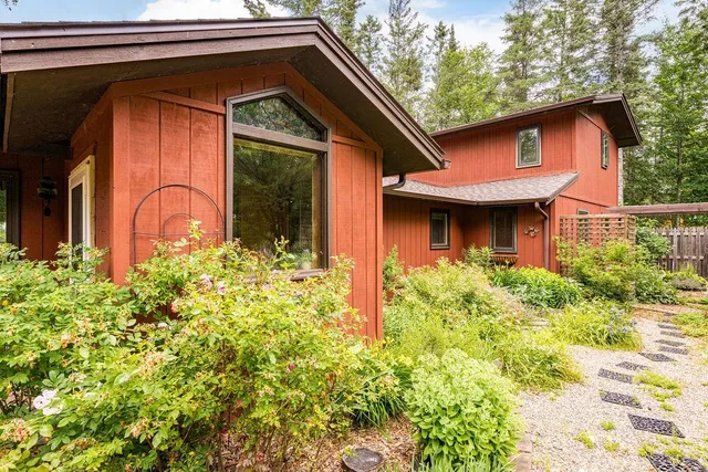 $575,000 | 8639 South Strand Lake Road, Cotton, MN 55724