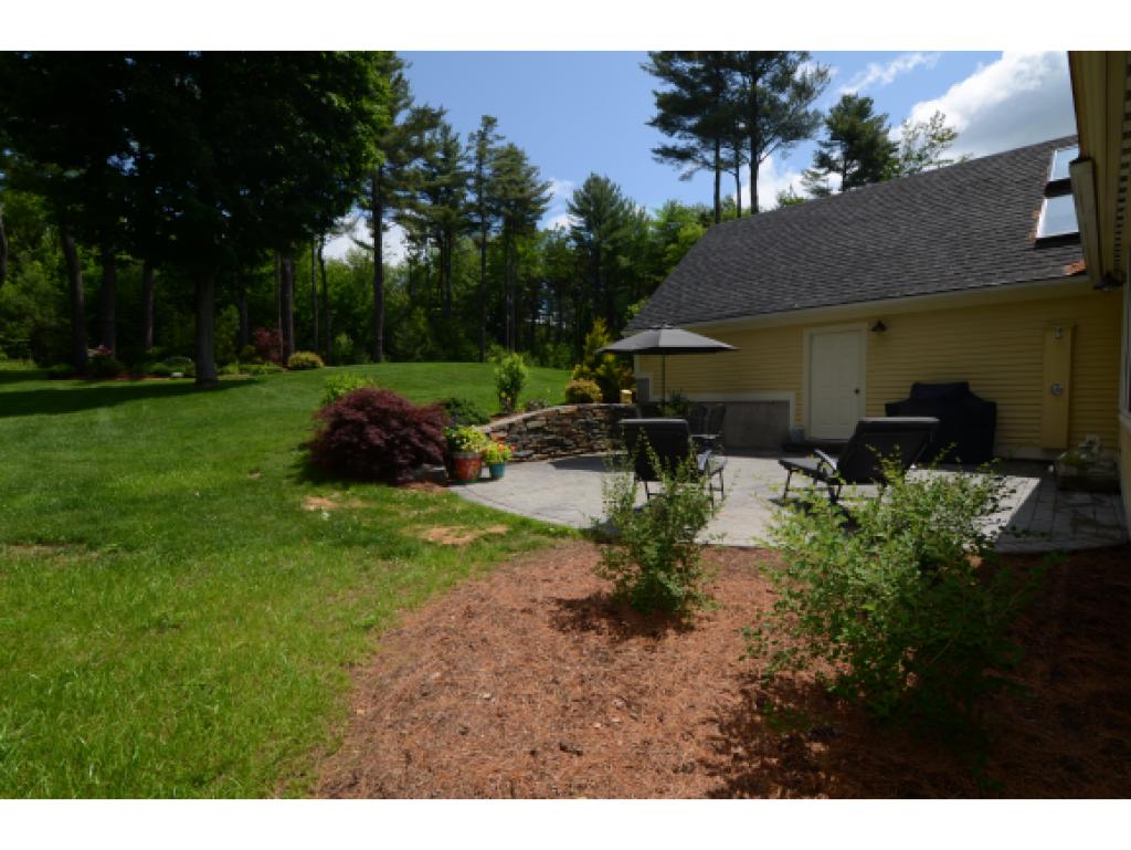 96 Burpee Hill Road New London, NH 03257 - Photo 17 of 23