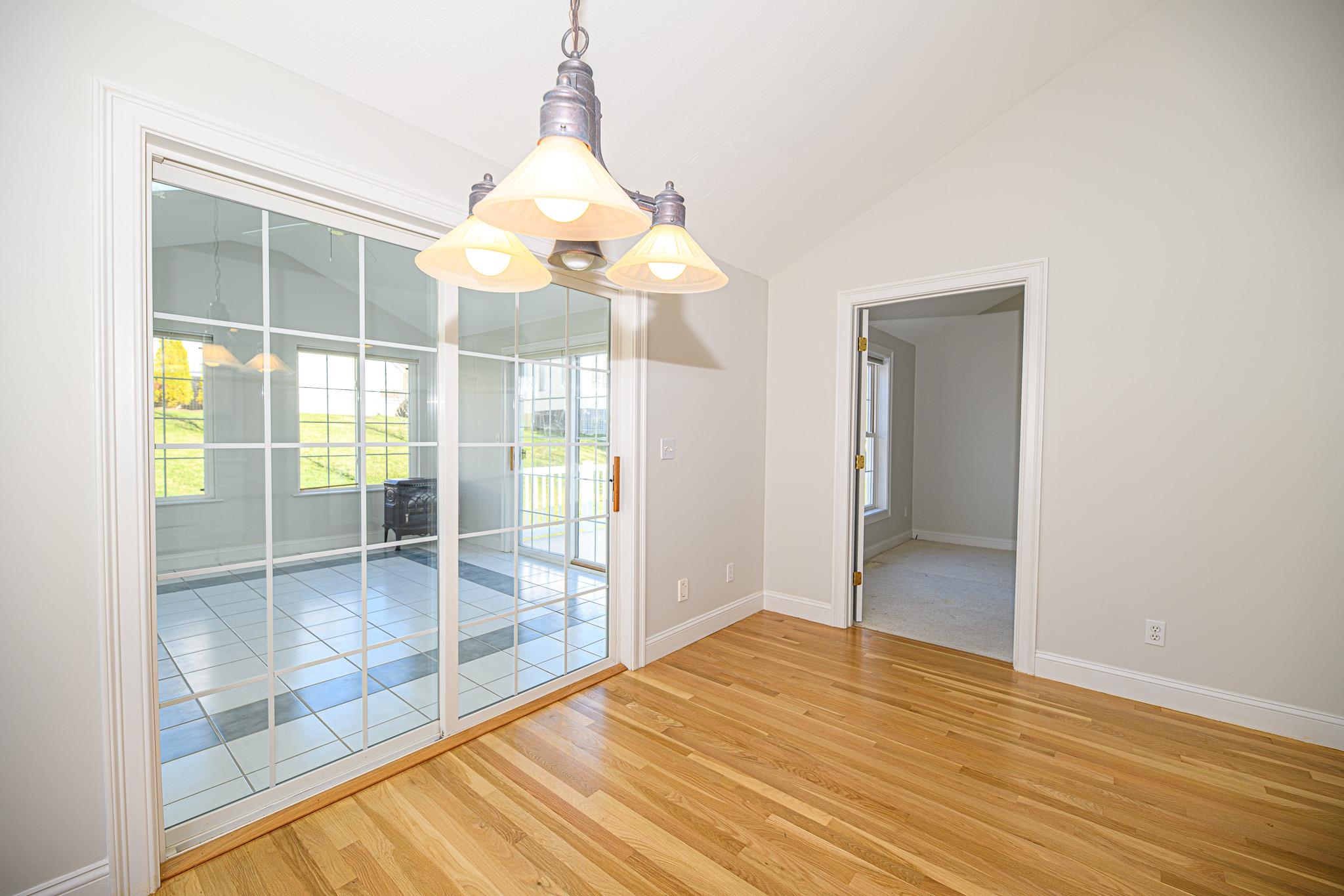 39 Hampton Meadows Hampton, NH 03842 - Photo 8 of 41