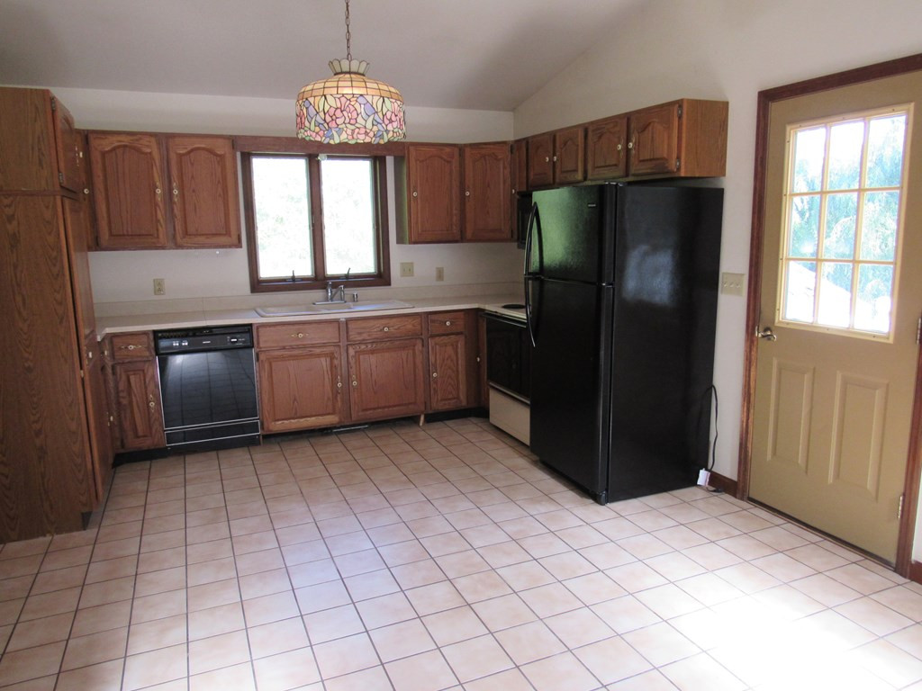 112 Lyons Road Plattsburgh, NY 12901 - Photo 27 of 49 Gallery Image 27