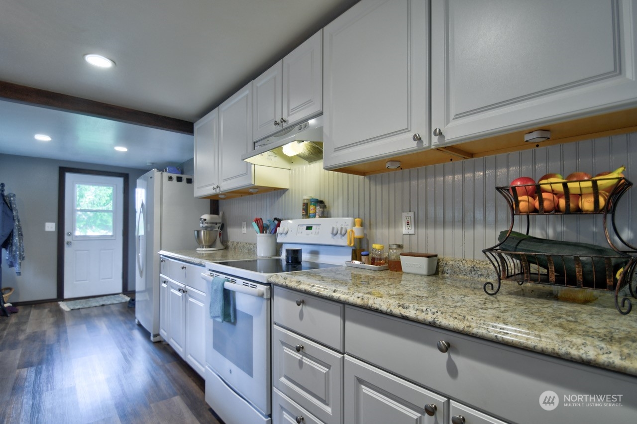 121 Jorgensen Road Onalaska, WA 98570 - Photo 9 of 40 Gallery Image 9