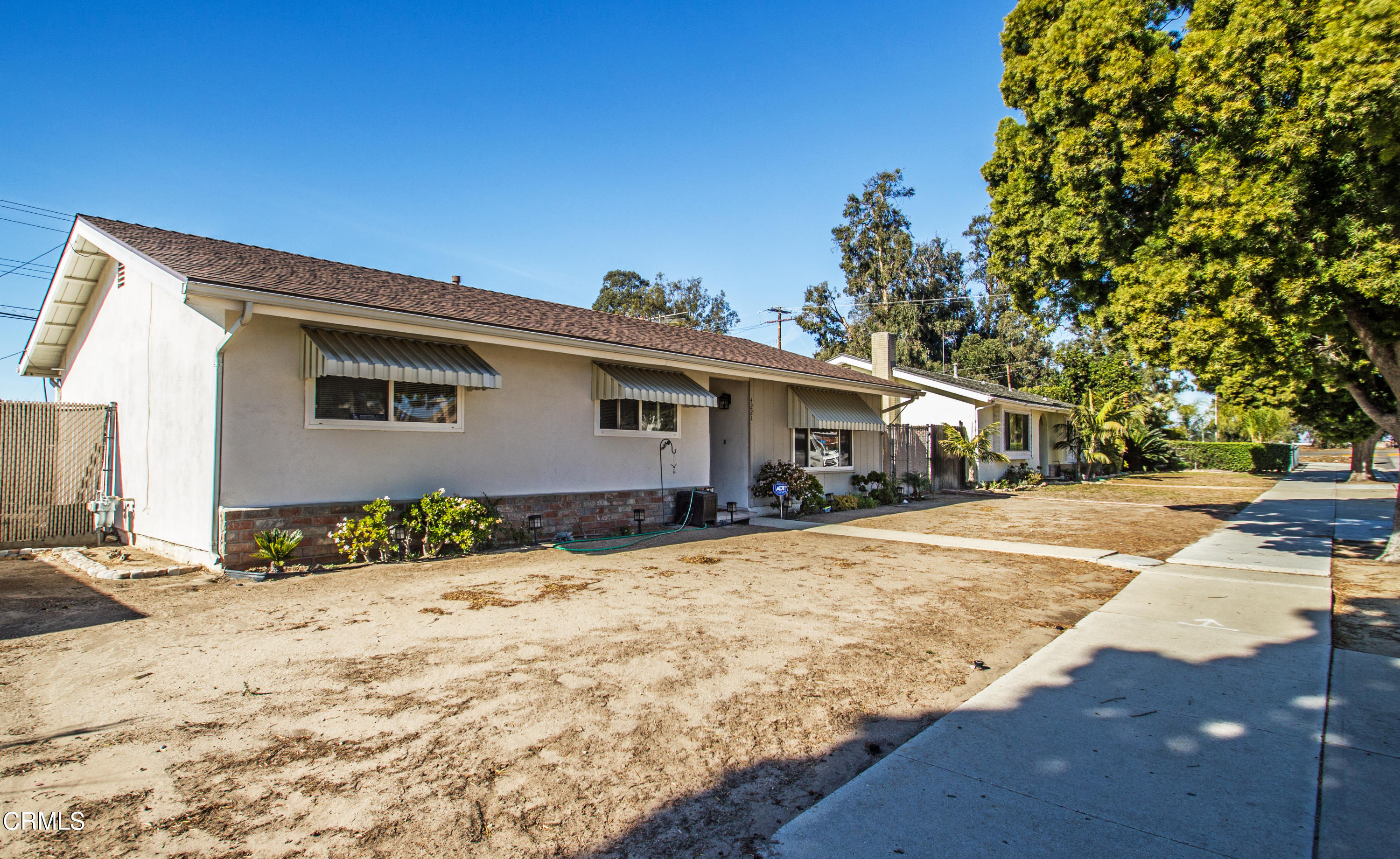 4221 Olds Road Oxnard, CA 93033 - Photo 33 of 34 a front view of a house with a yard