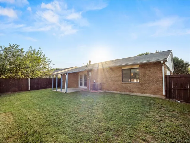 $295,000 | 724 Sunny Slope Drive, Allen, TX 75002