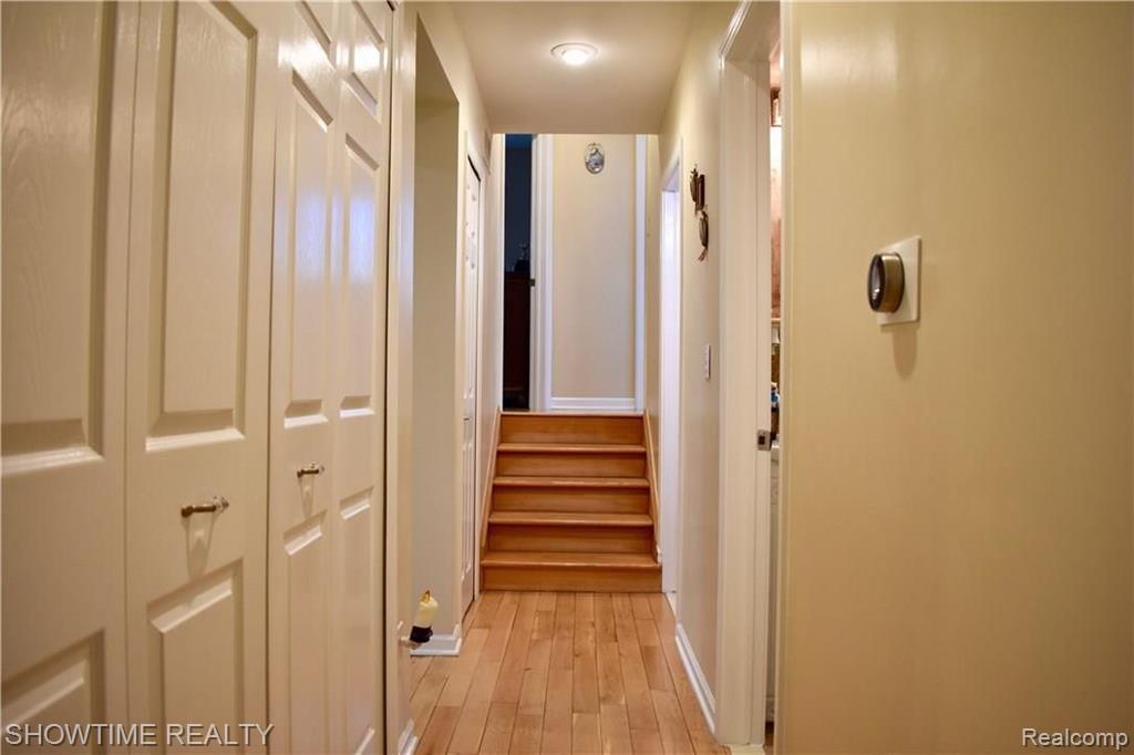 2350 Gerald Avenue Rochester Hills, MI 48307 - Photo 15 of 24