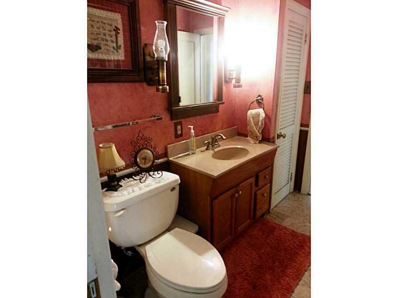 13 Hemlock Road Laughlintown, PA 15655 - Photo 18 of 22 Full Bath. This very nice full bath serves the other bedrooms, as well as functioning as a powder room.
