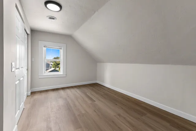 $209,900 | 416 South Van Buren Street, Green Bay, WI 54301