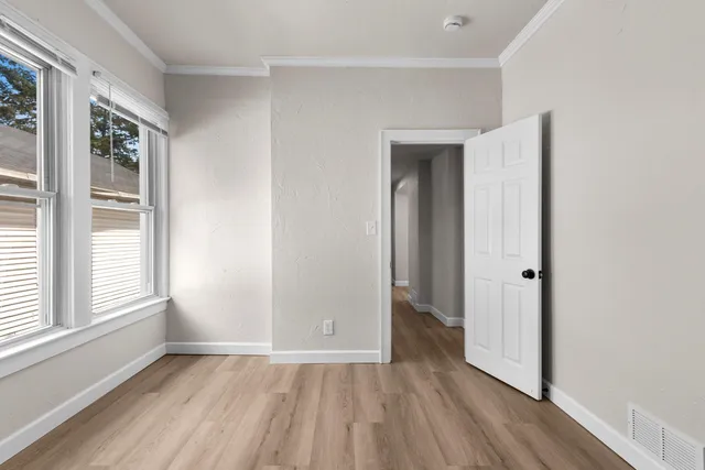 $209,900 | 416 South Van Buren Street, Green Bay, WI 54301