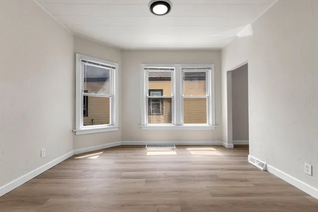 $209,900 | 416 South Van Buren Street, Green Bay, WI 54301