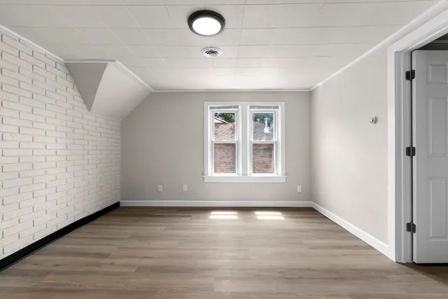 $209,900 | 416 South Van Buren Street, Green Bay, WI 54301