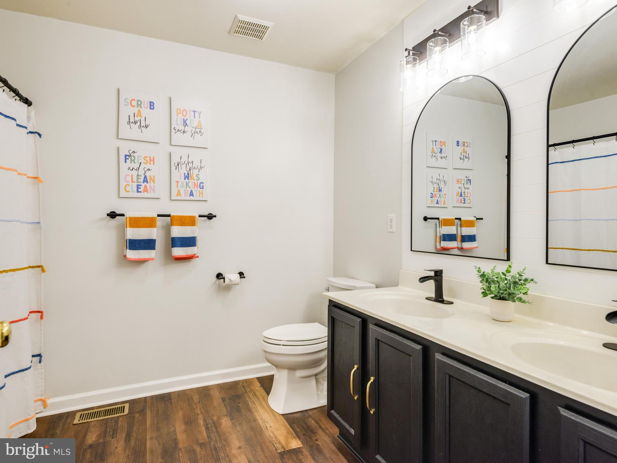 2720 Shelburne Road Downingtown, PA 19335 - Photo 27 of 37 Full Hallway Bathroom