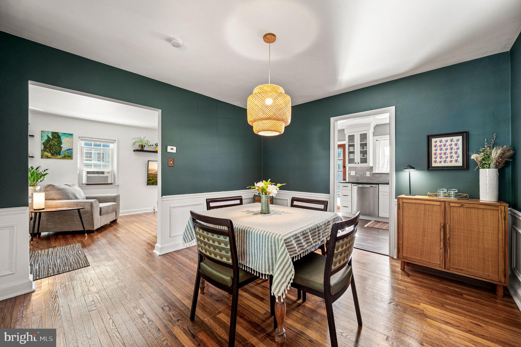 56 North Brookside Road Springfield, PA 19064 - Photo 11 of 32 Dining Room flows seamlessly from LR to Kitchen