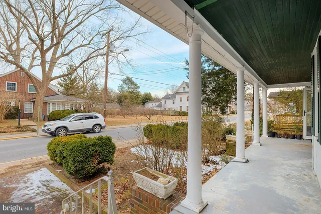 $180,000 | 402 Pine Street, Laurel, DE 19956