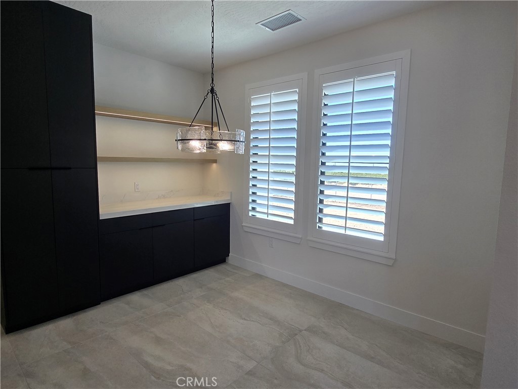 6224 Outpost Road Oak Hills, CA 92344 - Photo 13 of 58