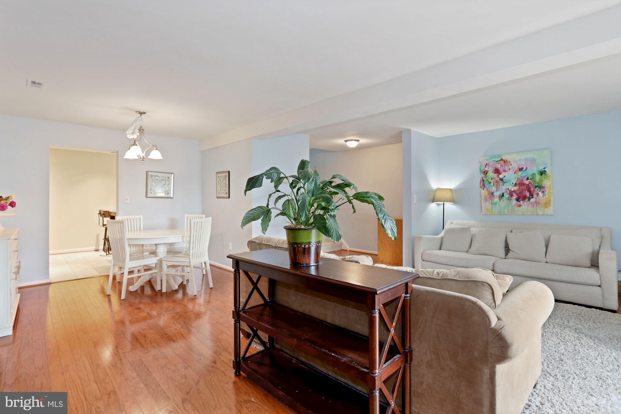 975 South Rolfe Street, Unit 1 Arlington, VA 22204 - Photo 12 of 47