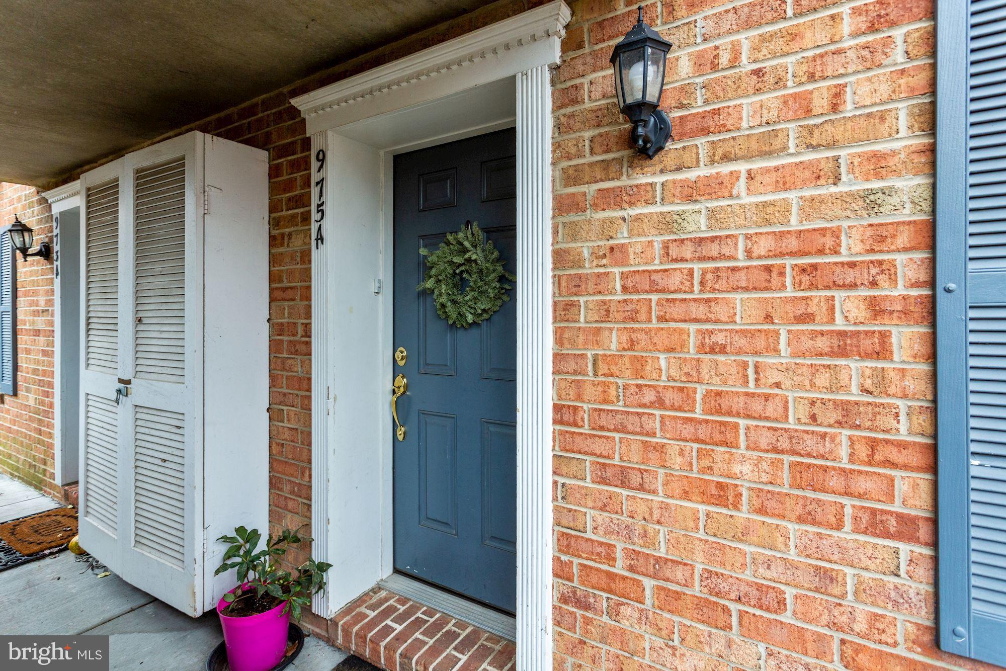 975 South Rolfe Street, Unit 1 Arlington, VA 22204 - Photo 3 of 47