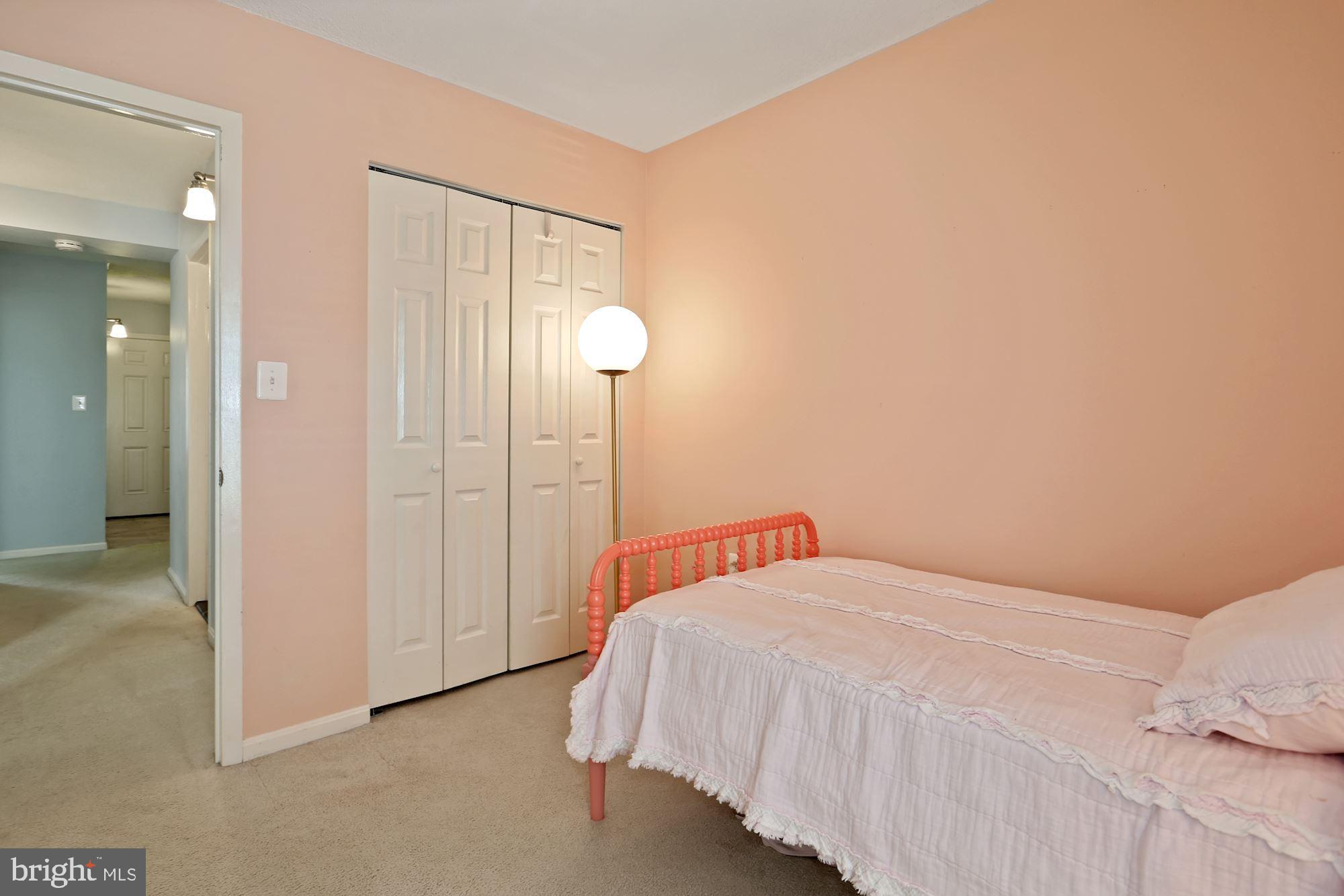 975 South Rolfe Street, Unit 1 Arlington, VA 22204 - Photo 36 of 47