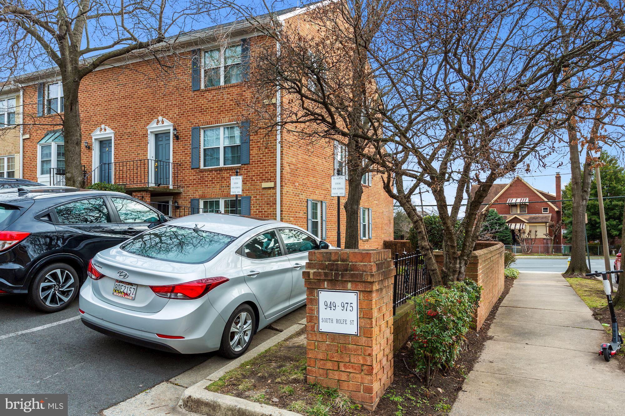975 South Rolfe Street, Unit 1 Arlington, VA 22204 - Photo 41 of 47
