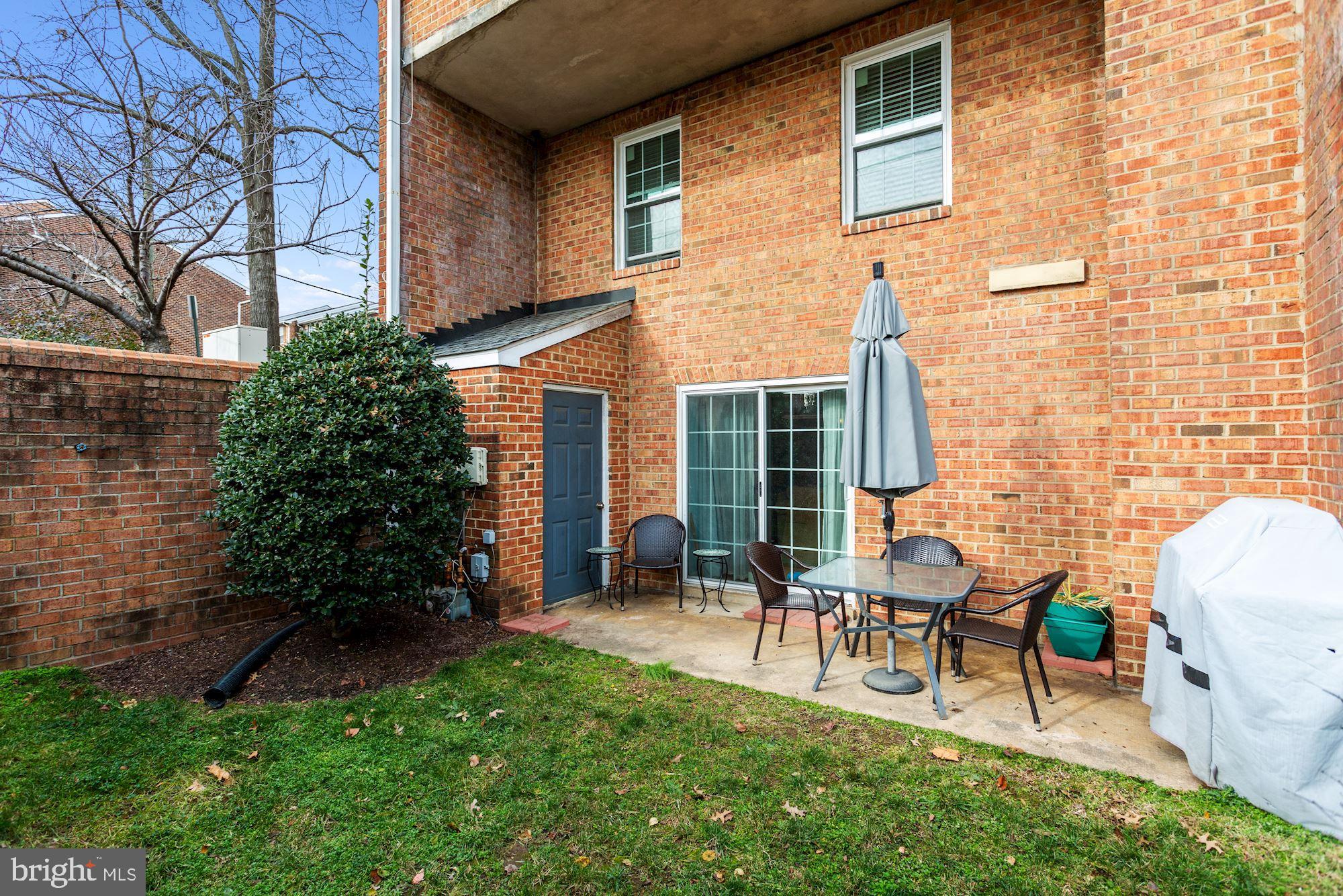 975 South Rolfe Street, Unit 1 Arlington, VA 22204 - Photo 44 of 47