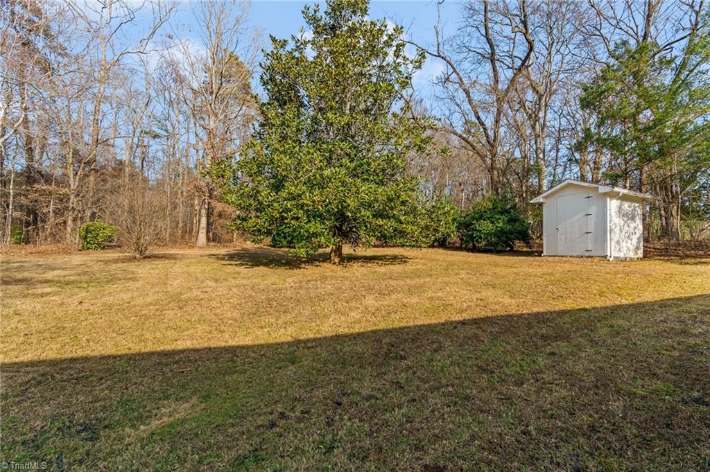 4309 Millpoint Road Greensboro, NC 27406 - Photo 22 of 26 Gallery Image 22