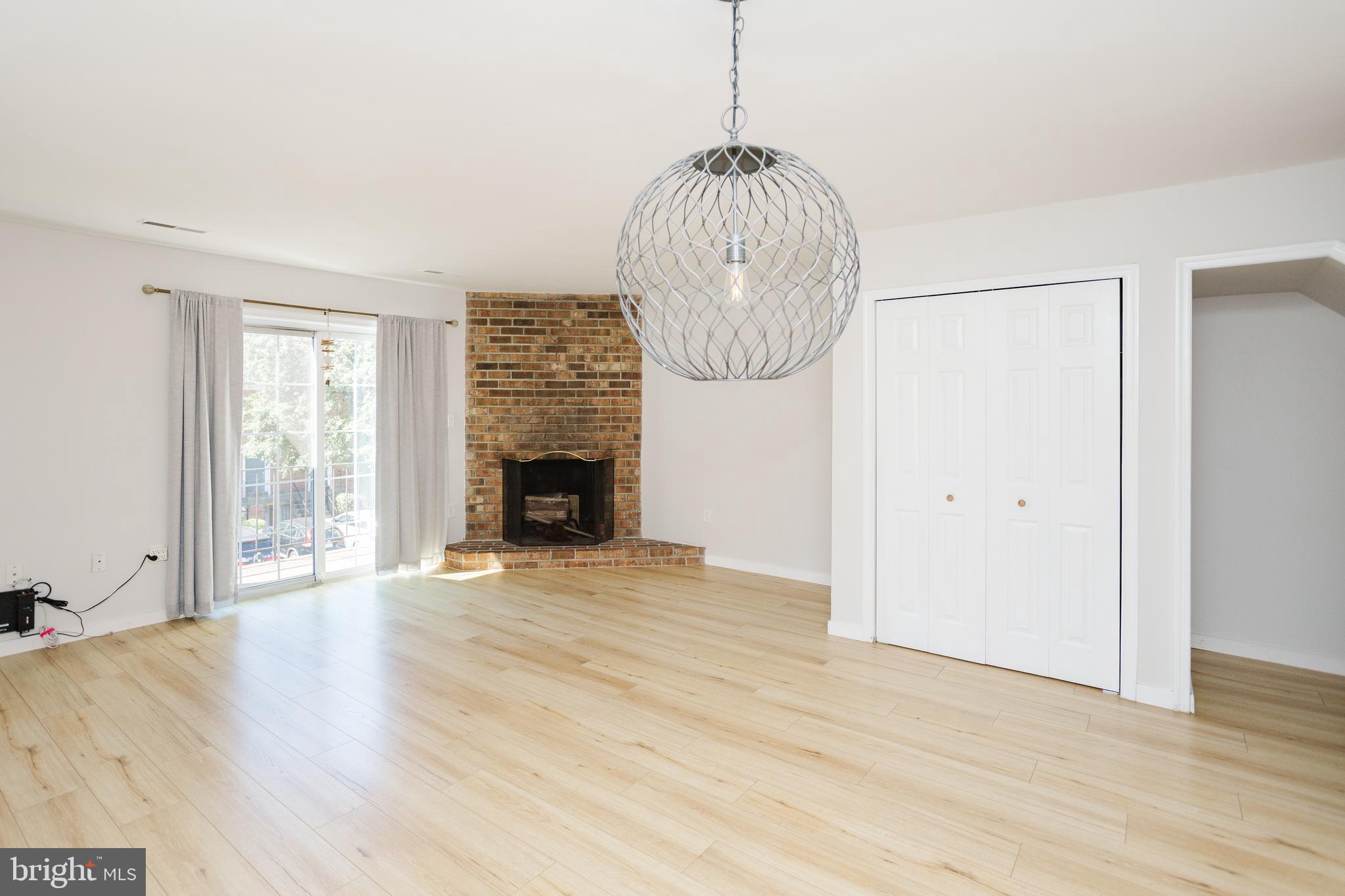 933 South Rolfe Street, Unit 2 Arlington, VA 22204 - Photo 13 of 26